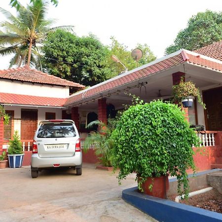 Runnin Airport - Homestay Gurpur 外观 照片
